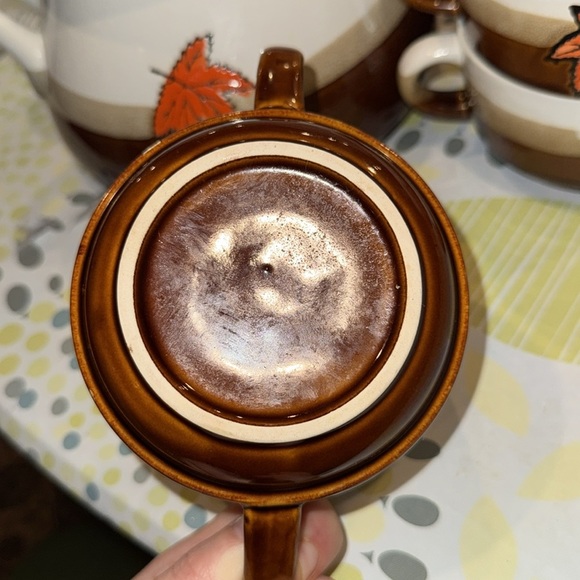 SOUP BOWL AND SOUP DISHES FOR SALE SUPRE CUTE FOR FALL - Picture 6 of 9